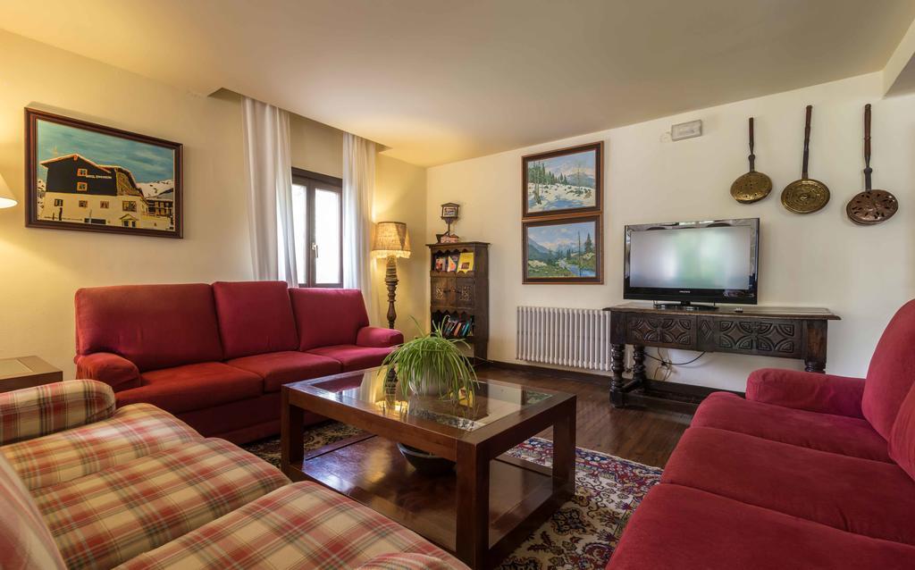 Snoe Hotel كاندانتْشاو المظهر الخارجي الصورة