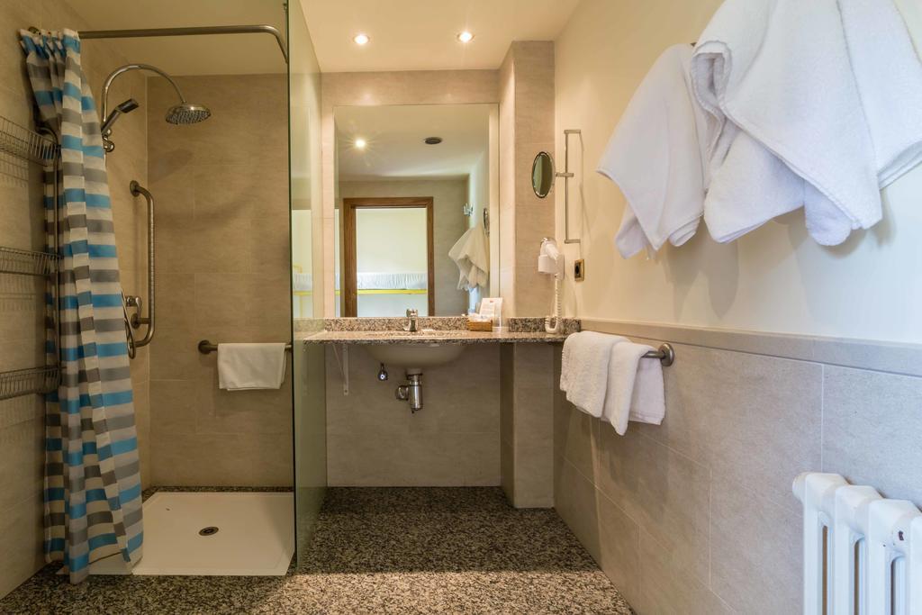 Snoe Hotel كاندانتْشاو الغرفة الصورة