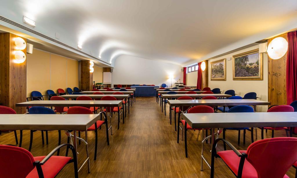 Snoe Hotel كاندانتْشاو المظهر الخارجي الصورة