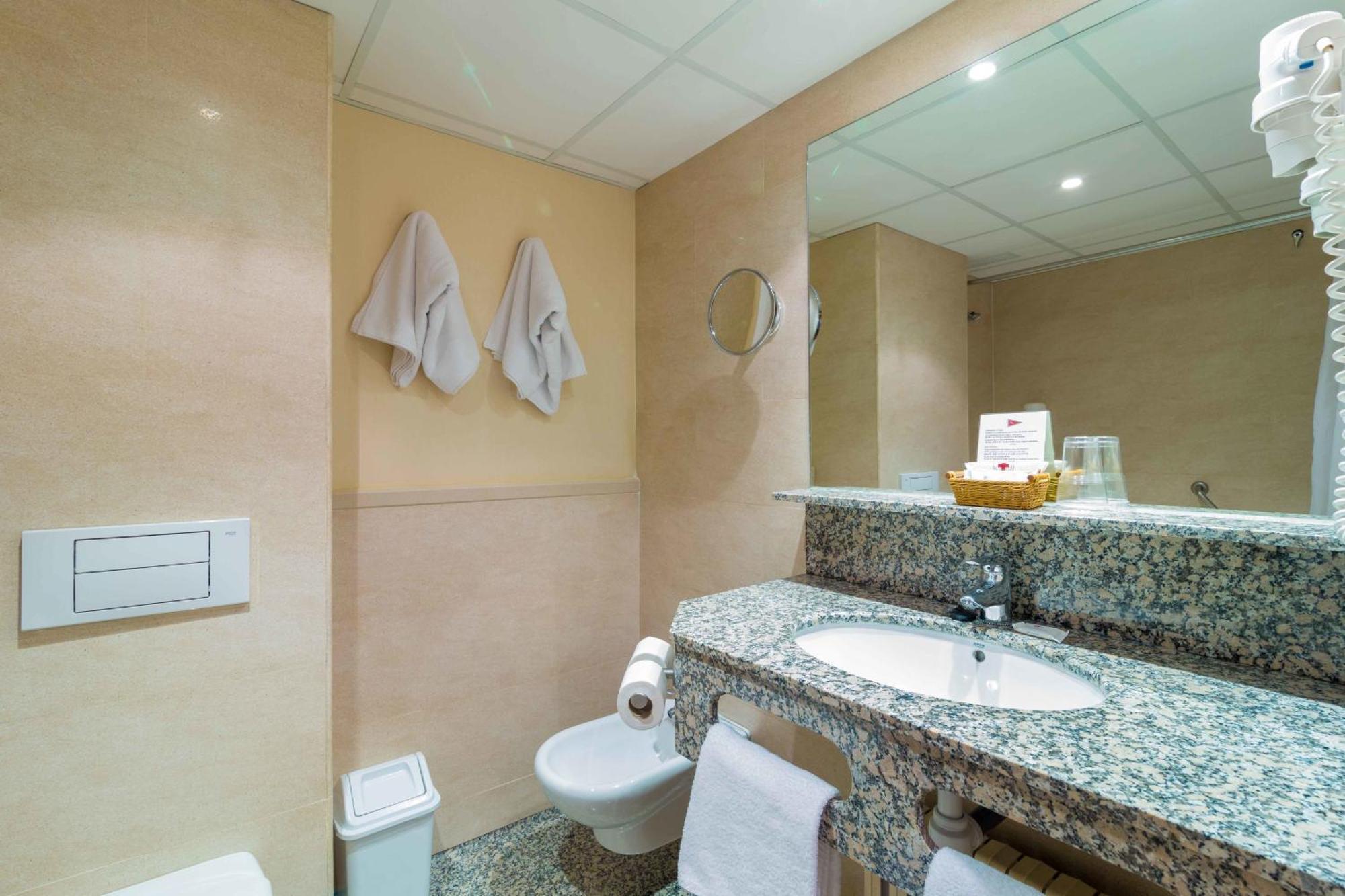Snoe Hotel كاندانتْشاو الغرفة الصورة
