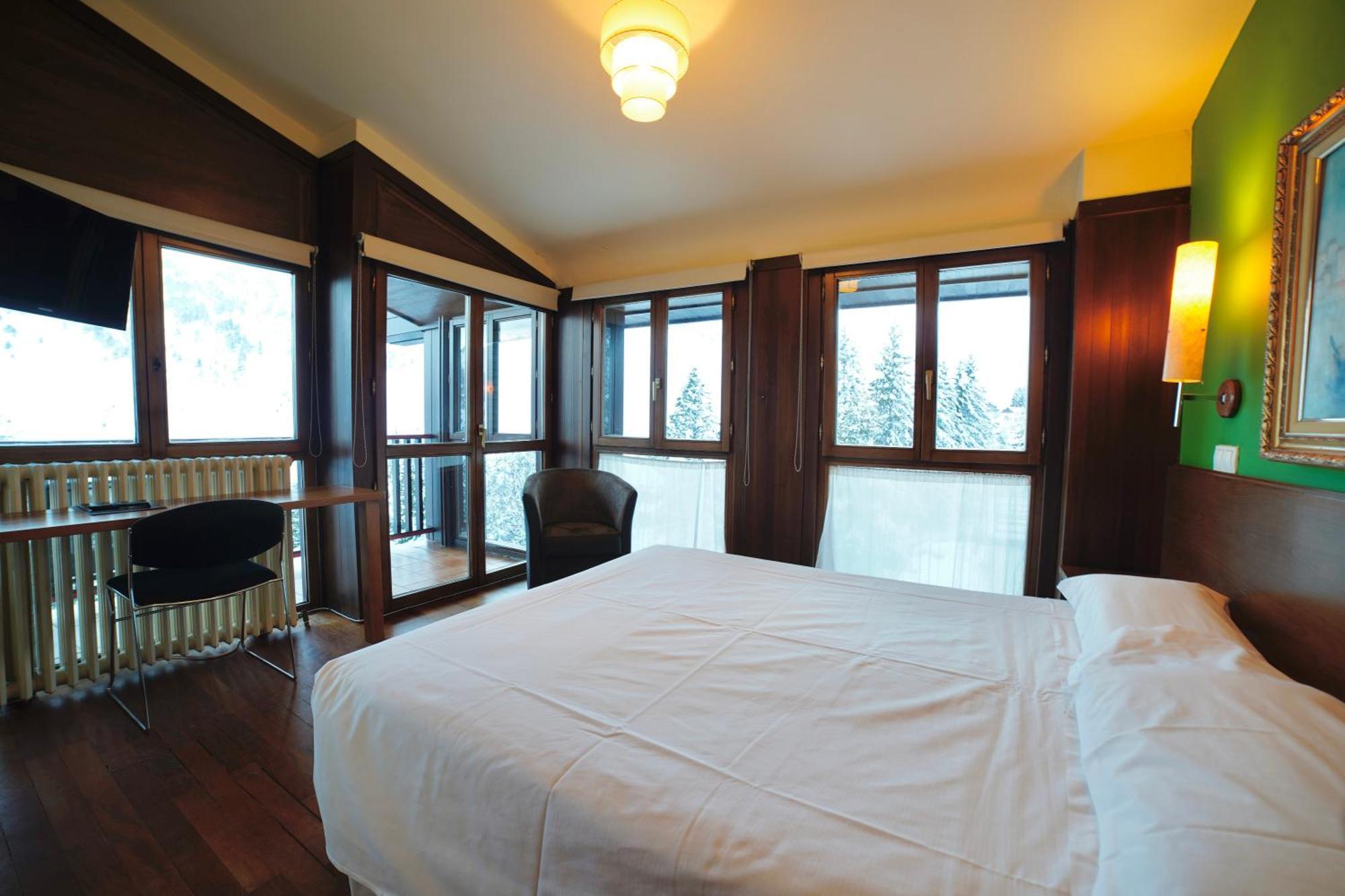 Snoe Hotel كاندانتْشاو المظهر الخارجي الصورة
